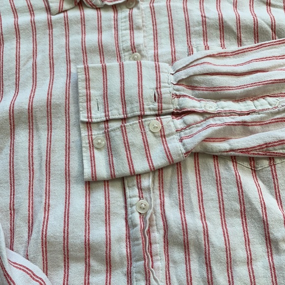 Button-up Shirt - Picture 2 of 5